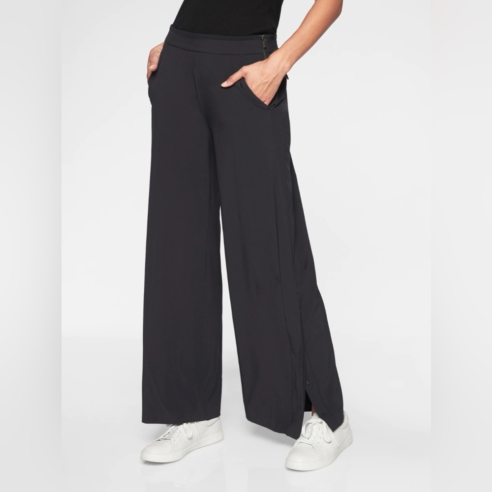 Athleta Black Wide-Leg Pull-On Pants